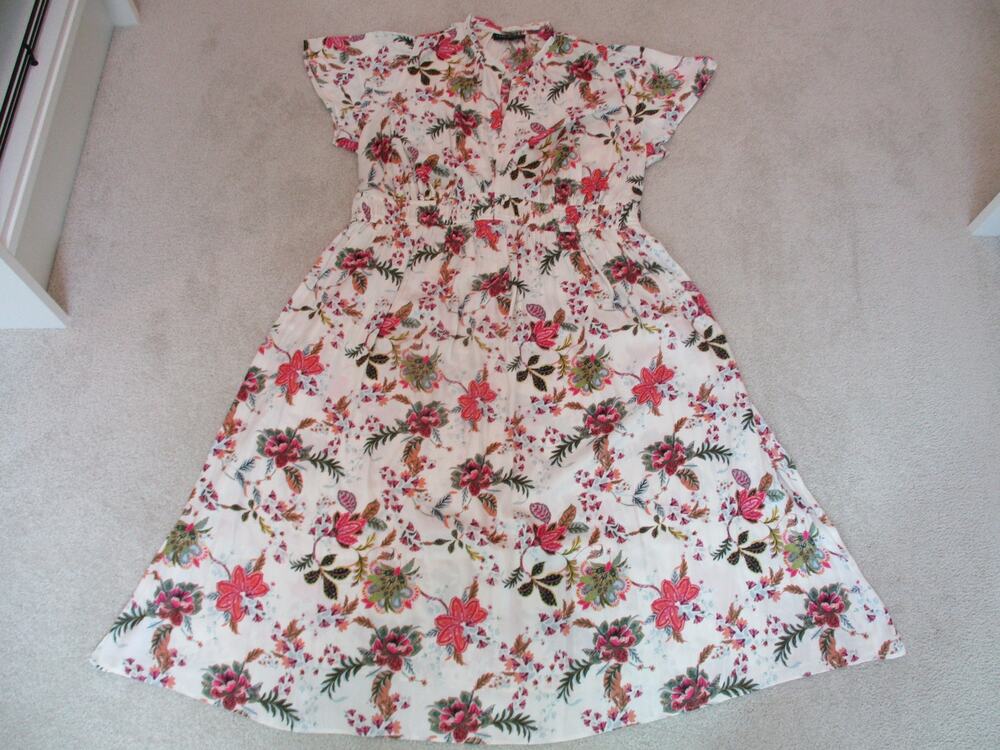 LANE BRYANT IVORY FLORAL SHORT SLEEVE PULLOVER DRESS SIZE 16